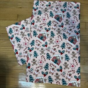 CASABA Festive Gingerbread Print Towels